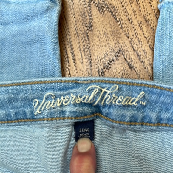 Universal Thread Ripped Skinny Jeans - Picture 6 of 8